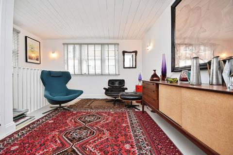 22 Albert Street, Ramsgate, CT11 9HD