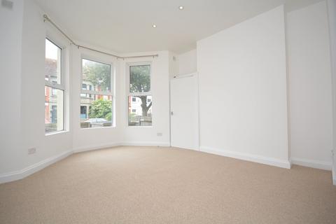 2 bedroom flat for sale, Norfolk Road, Margate, Cliftonville
