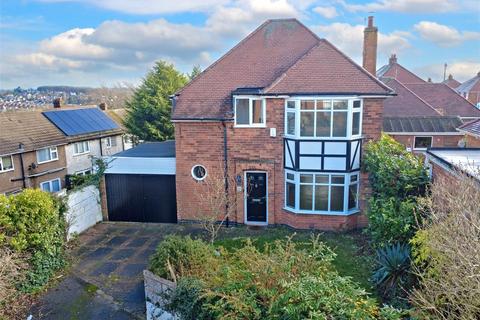 3 bedroom detached house for sale, Roslyn Avenue, Gedling