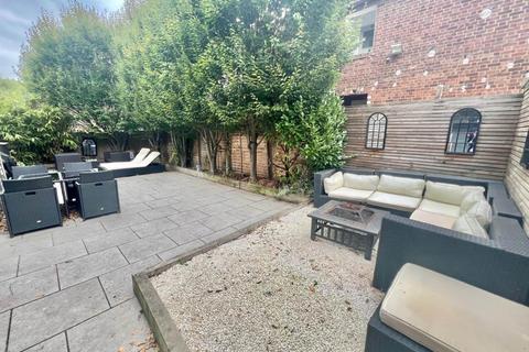 Crescent Road, Brentwood CM14