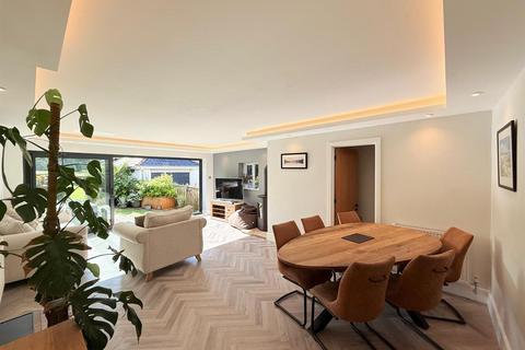 undefined, Pardys Hill, Corfe Mullen, Wimborne