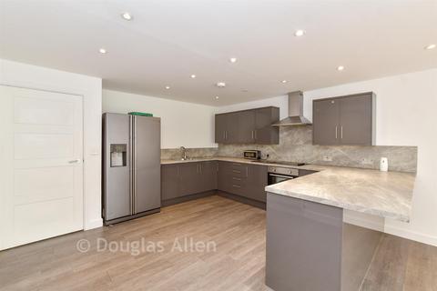 3 bedroom semi-detached house for sale, Upminster Road North, Rainham, Essex