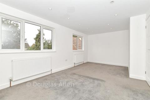 3 bedroom semi-detached house for sale, Upminster Road North, Rainham, Essex