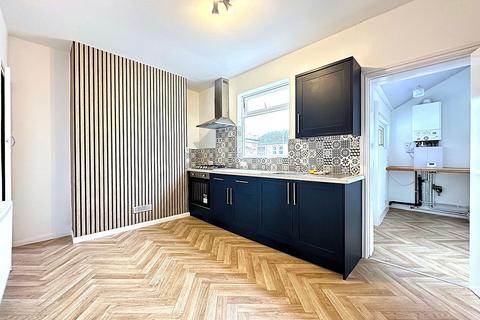 2 bedroom terraced house for sale, Trafalgar Terrace, Scarborough, YO12