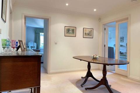2 bedroom apartment for sale, Church Road, Claygate, Esher, Surrey, KT10 0JD