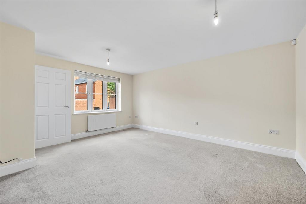 Living Room to window.jpg