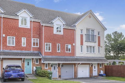 3 bedroom terraced house for sale, Willow Sage Court, Farriers Park