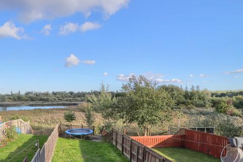 3 bedroom terraced house for sale, Willow Sage Court, Farriers Park