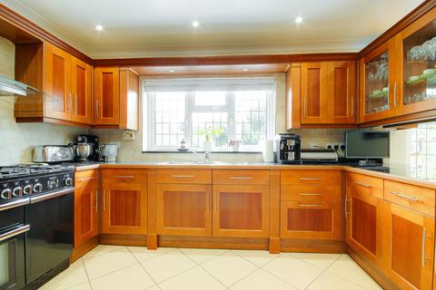 undefined, Broadlands Avenue, Enfield