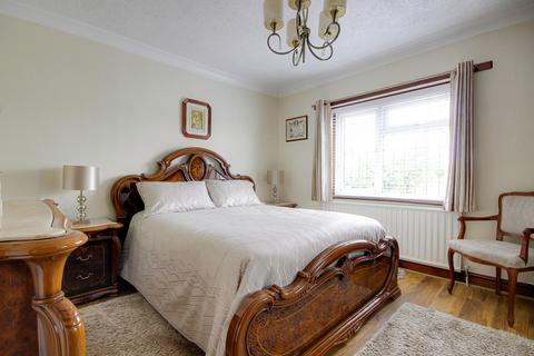undefined, Broadlands Avenue, Enfield
