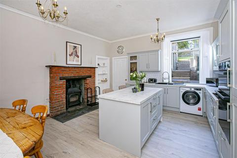 5 Harriebrae Park, Dunfermline, KY12 9EA
