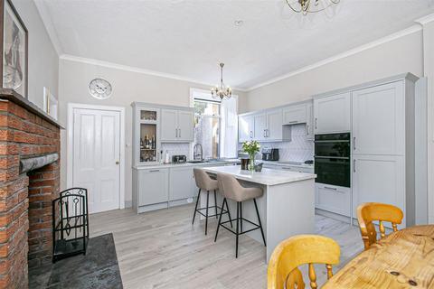 5 Harriebrae Park, Dunfermline, KY12 9EA