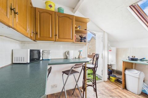 undefined, Victoria Avenue, Porthcawl CF36