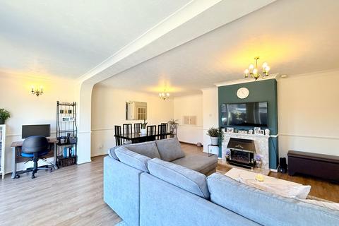 3 bedroom terraced house for sale, Ashorne Close, Hall Green