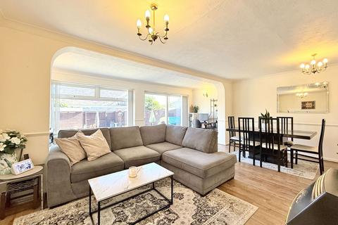 3 bedroom terraced house for sale, Ashorne Close, Hall Green