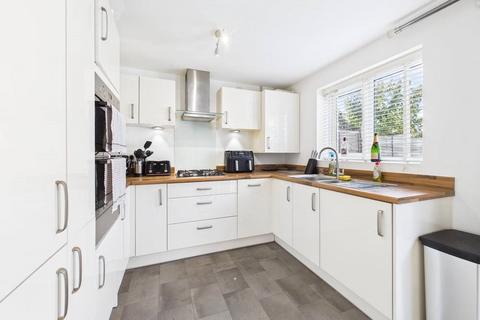 10 Attlebridge Way Kingsway, Quedgeley, Gloucester, GL2 2HY