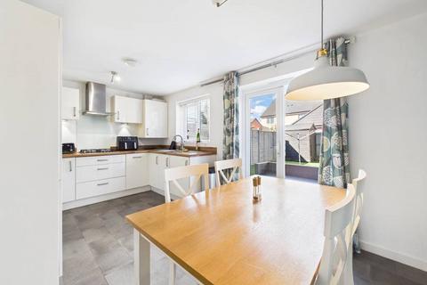 10 Attlebridge Way Kingsway, Quedgeley, Gloucester, GL2 2HY