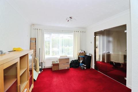 3 bedroom semi-detached house for sale, Smithfield Avenue, Hasland, Chesterfield, S41 0PS