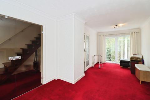 3 bedroom semi-detached house for sale, Smithfield Avenue, Hasland, Chesterfield, S41 0PS