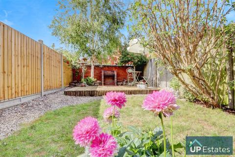 3 bedroom terraced house for sale, Coventry Road, Nuneaton