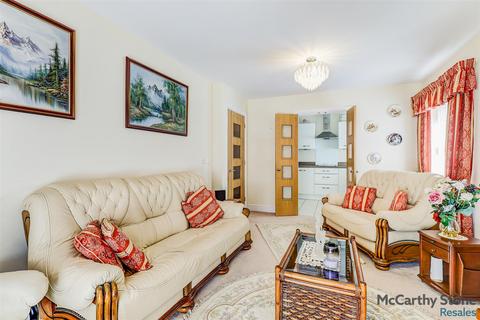 2 bedroom apartment for sale, Wardington Court, Welford Road, Northampton,  Northamptonshire, NN2 8FR