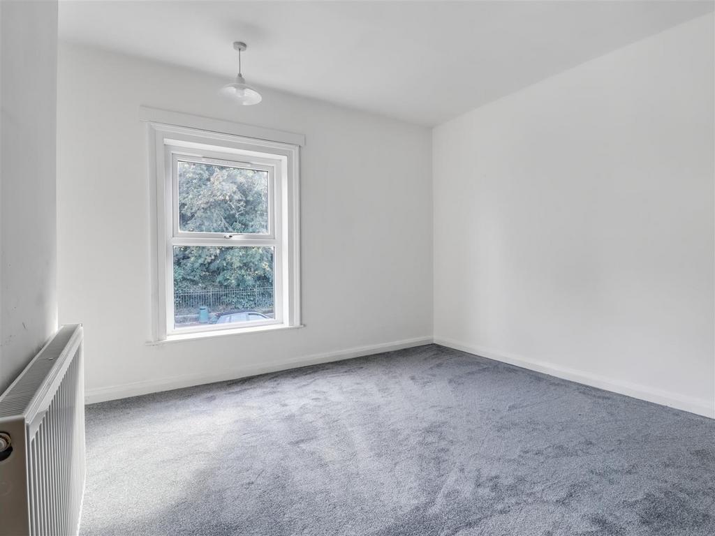 Principal bedroom