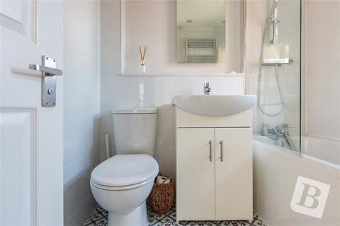 1 bedroom apartment for sale, The Croft, Loughton, Essex, IG10