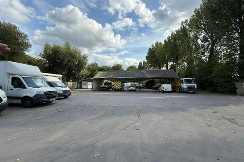 Land to rent, Dutton Lane Eastleigh SO50 6AB
