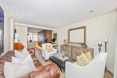 undefined, Kings Road, Brighton, BN1