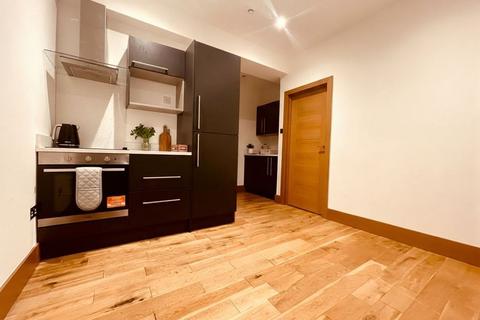 undefined, Croydon CR0