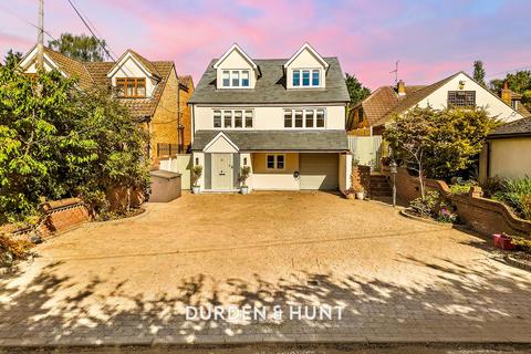 5 bedroom detached house for sale, Outings Lane, Doddinghurst, CM15