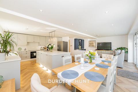 5 bedroom detached house for sale, Outings Lane, Doddinghurst, CM15