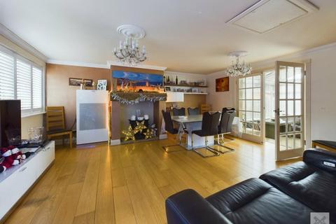 undefined, Durlock Avenue, Ramsgate, CT11