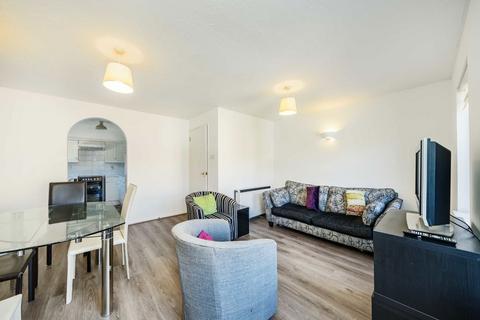 undefined, Shepperton Court Drive, Shepperton TW17