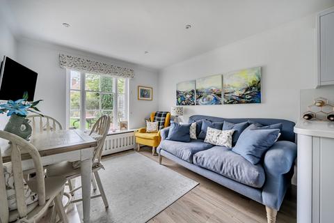 3 bedroom terraced house for sale, Church Lane, Romsey SO51