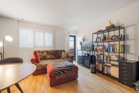 1 bedroom flat for sale, 35 Oval Road, London NW1
