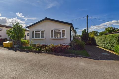 2 bedroom park home for sale, Boxhill Road, Tadworth KT20
