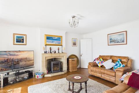 4 bedroom detached house for sale, Poughill Road, Cornwall EX23