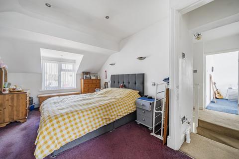 undefined, Orchard Grove, Stratton St Margaret, Swindon, SN2