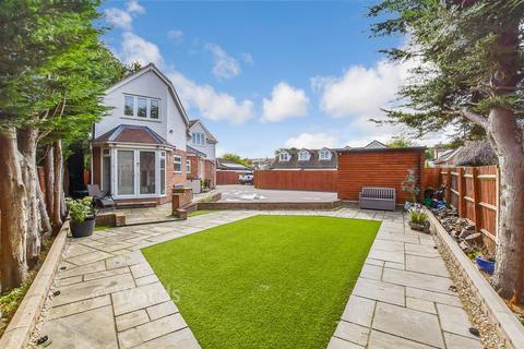 3 bedroom detached house for sale, Sutton Road, Maidstone, Kent