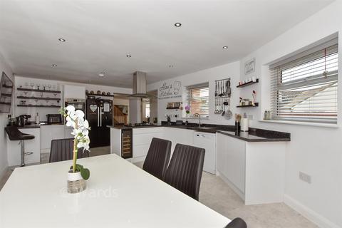3 bedroom detached house for sale, Sutton Road, Maidstone, Kent