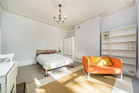 Studio for sale, East Dulwich Road, London SE22
