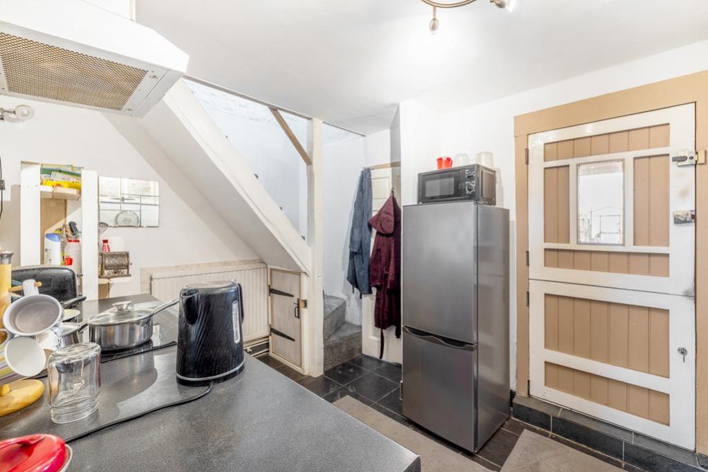 7 Coastguard Cottage (Moulton Marsh)-9