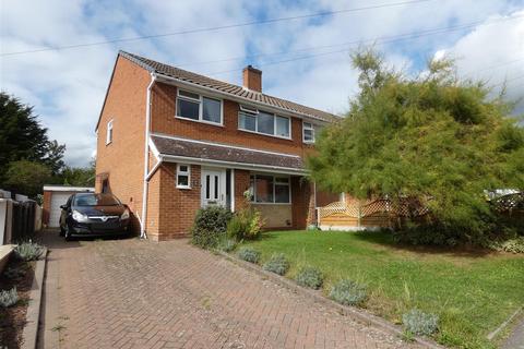 Sandringham Avenue, Burton-On-Trent