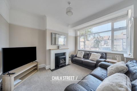 109 Upper Rainham Road, Hornchurch, RM12 4EF
