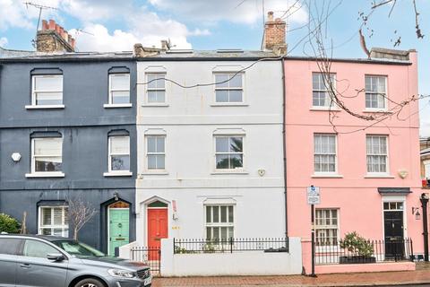 16 Bridge Lane, London, SW11 3AD