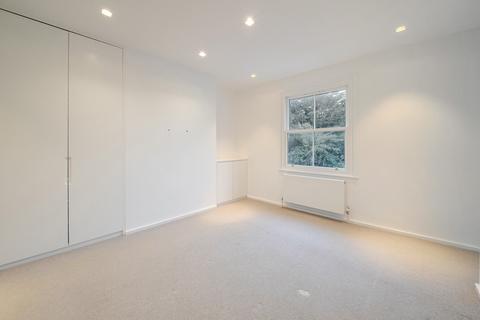 16 Bridge Lane, London, SW11 3AD