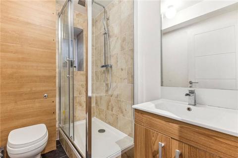 1 bedroom flat for sale, Cavendish Road, London SW12