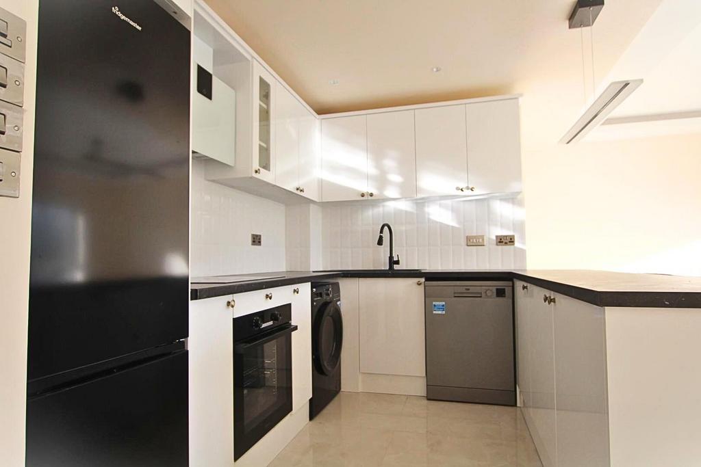 Open Plan Living/Kitchen Area