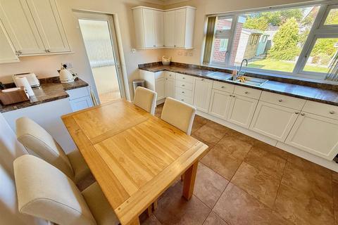 undefined, Leathway, Ormesby